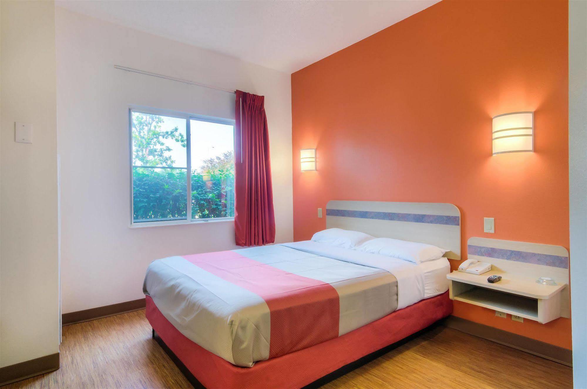 Motel 6-Joliet, Il - Chicago - I-55 エクステリア 写真