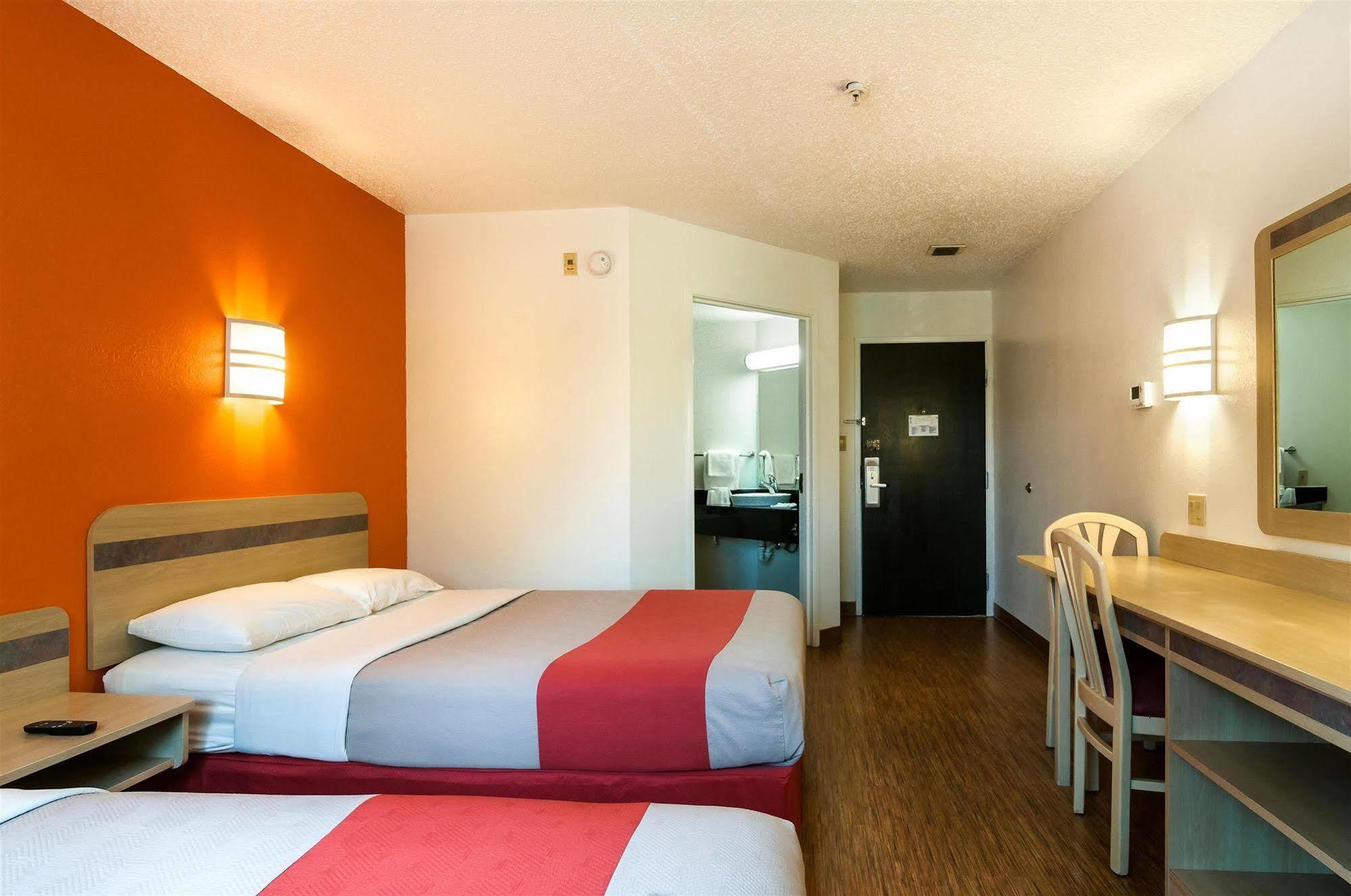 Motel 6-Joliet, Il - Chicago - I-55 エクステリア 写真