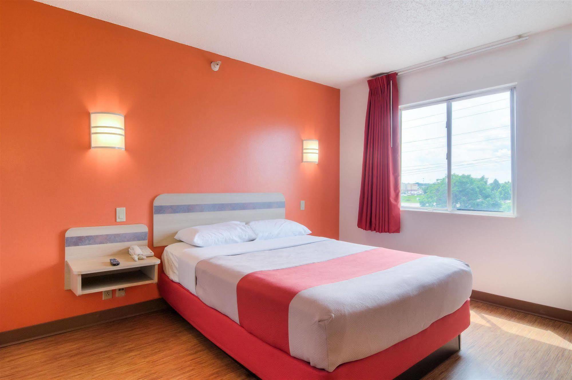 Motel 6-Joliet, Il - Chicago - I-55 エクステリア 写真